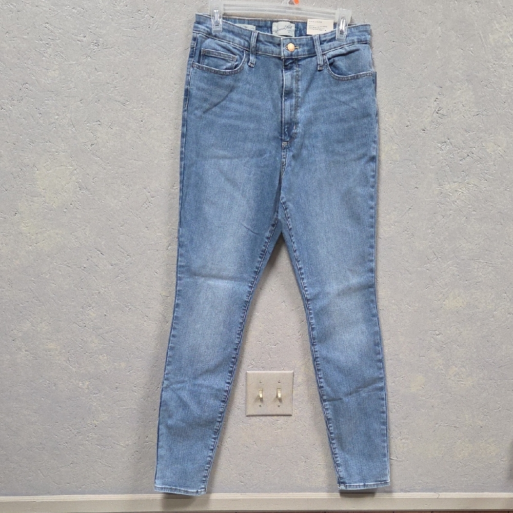 Universal Thread Light Blue wash High Rise Super Stretch Skinny Jeans 12 Long